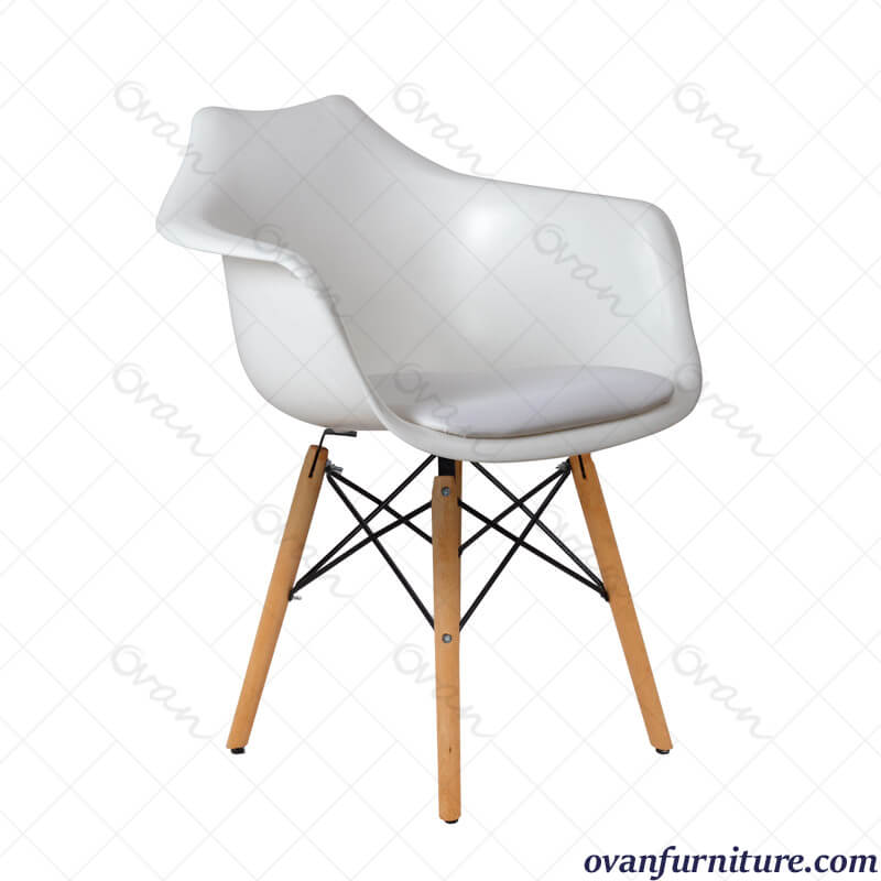صندلی چهارپایه ایزی سفید